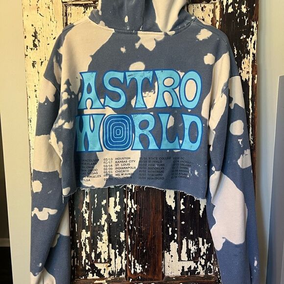 Astroworld Wish U Were Here distressed women’s cutoff tour hoodie. Size Small. - Picture 5 of 7